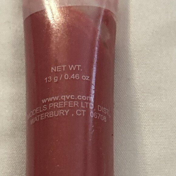 Models Prefer Lip Color gloss Pink Rose Color Ultra Shinny As In QVC New Shimmer - Picture 6 of 7